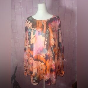 Torrid Woman Long Sleeve Blouse Shirt-NWT, Never Worn-Size 4X Plus Size